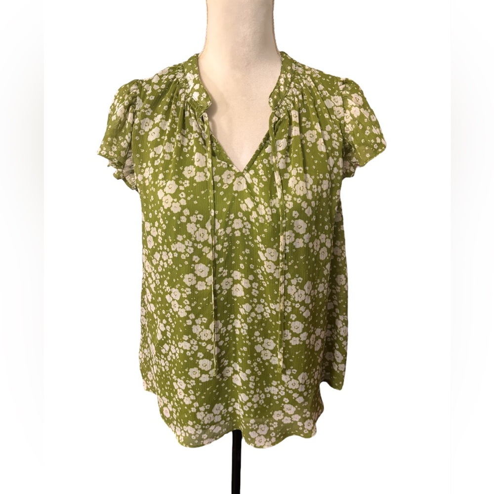 Lauren Conrad Green Floral Blouse Sz M